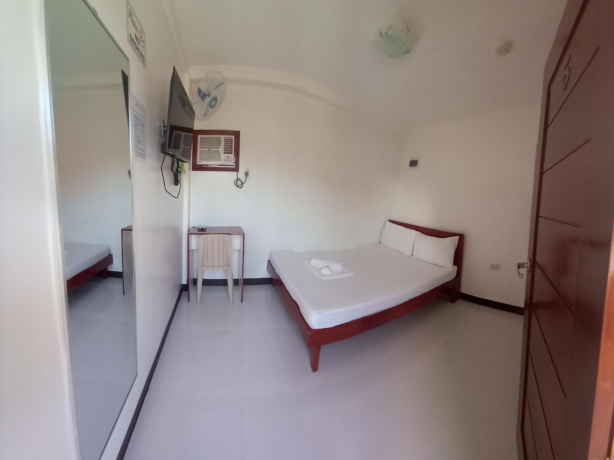 Alinchlo Hotel Legazpi Kamer foto