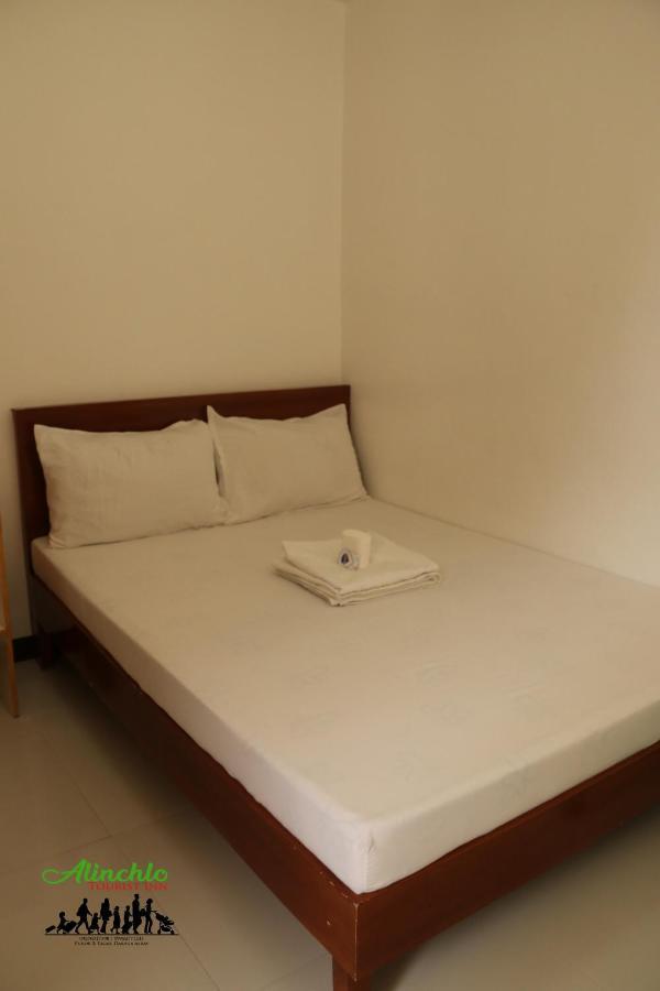 Alinchlo Hotel Legazpi Buitenkant foto